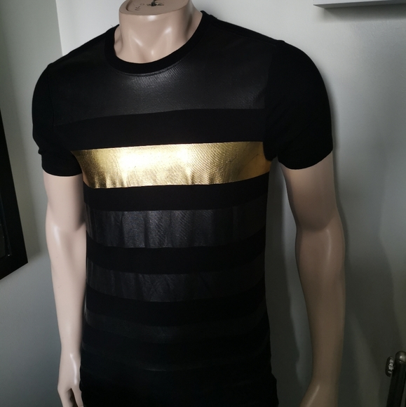 🇺🇲Guess Gold Striped Graphic Tee XS Black - Picture 3 of 6